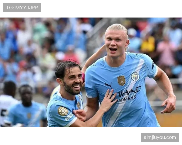 哈兰德与阿圭罗：曼城锋线核心的进攻效率与战术角色差异解析