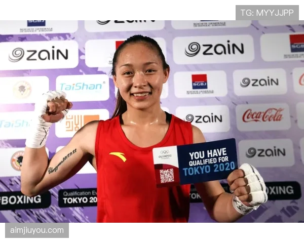 常园训练完直接拎爱马仕去接娃，这妈味混着冠军光环谁顶得住